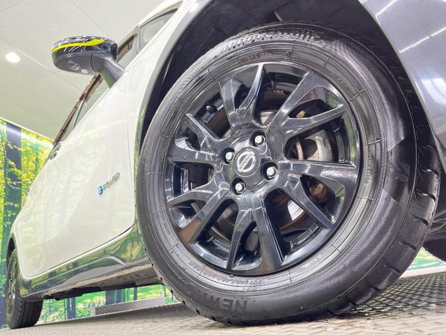 ノート e-パワー X シーギア 純正SDナビ 全周囲カメラ 衝突被害軽減システム 禁煙車 ドラレコ コーナーセンサー スマートキー LEDヘッド ETC 純正15インチアルミ 車線逸脱警報 オートライト オートエアコン(13枚目)