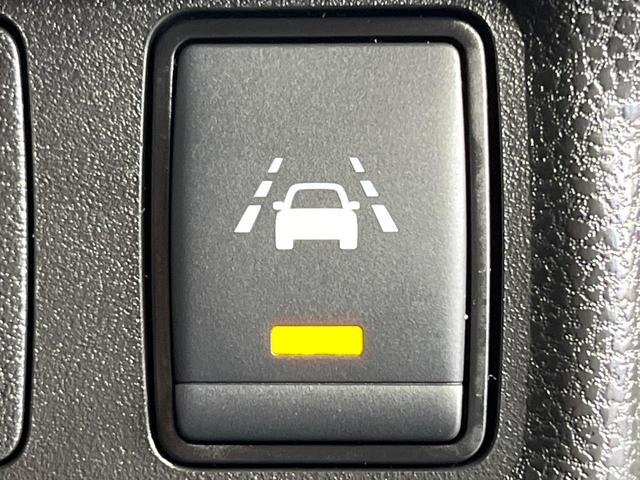 ノート e-パワー X シーギア 純正SDナビ 全周囲カメラ 衝突被害軽減システム 禁煙車 ドラレコ コーナーセンサー スマートキー LEDヘッド ETC 純正15インチアルミ 車線逸脱警報 オートライト オートエアコン(35枚目)