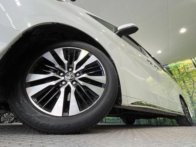 �y�����P�W�C���`�A���~�z�C�[���z�O�ςɃ}�b�`���������A���~�z�C�[���𑕒����Ă���܂��B�e��ЊO�A���~�z�C�[����A�X�^�b�h���X�^�C�����戵�����Ă���܂��B���񂲑��k����������