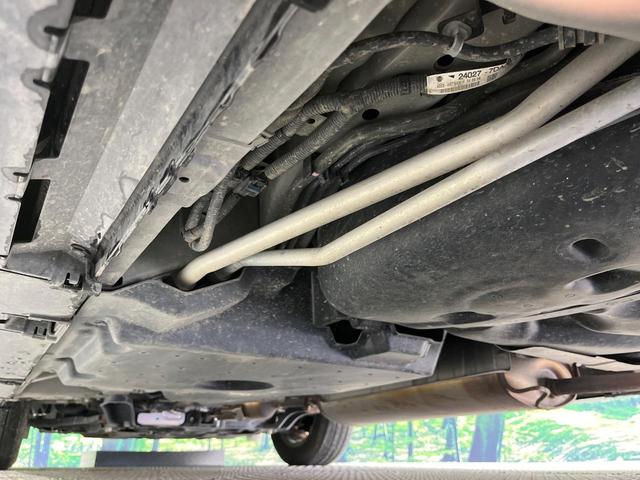 セレナ ｅ－パワー　ハイウェイスターＶ　両側電動ドア　後席モニター　全周囲カメラ　衝突被害軽減システム　レーダークルーズ　禁煙車　コーナーセンサー　スマートキー　ＬＥＤヘッド　純正１６インチアルミ　オートライト　デュアルエアコン（19枚目）