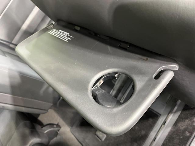 セレナ ｅ－パワー　ハイウェイスターＶ　両側電動ドア　後席モニター　全周囲カメラ　衝突被害軽減システム　レーダークルーズ　禁煙車　コーナーセンサー　スマートキー　ＬＥＤヘッド　純正１６インチアルミ　オートライト　デュアルエアコン（70枚目）