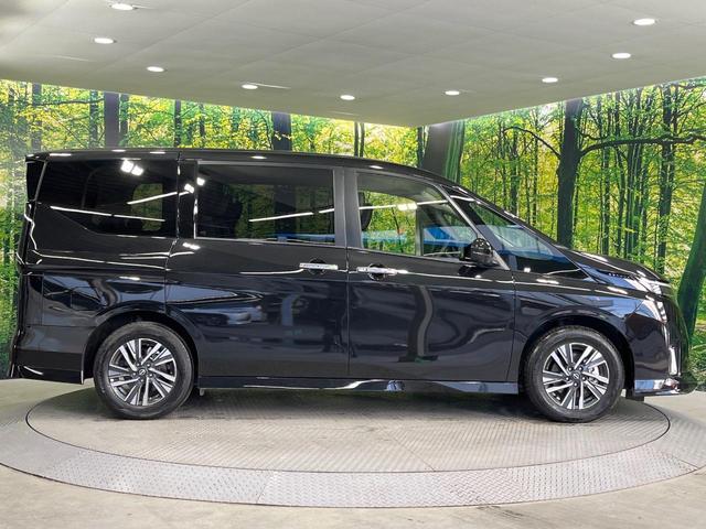 セレナ ｅ－パワー　ハイウェイスターＶ　両側電動ドア　後席モニター　全周囲カメラ　衝突被害軽減システム　レーダークルーズ　禁煙車　コーナーセンサー　スマートキー　ＬＥＤヘッド　純正１６インチアルミ　オートライト　デュアルエアコン（74枚目）