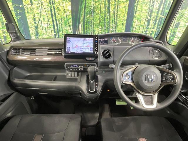 Ｎ－ＢＯＸカスタム Ｇ・ＥＸホンダセンシング　禁煙車　電動スライドドア　純正８型ＳＤナビ　バックカメラ　衝突被害軽減システム　レーダークルーズ　コーナーセンサー　スマートキー　ＬＥＤヘッド　ビルトインＥＴＣ　車線逸脱警報　オートライト（2枚目）