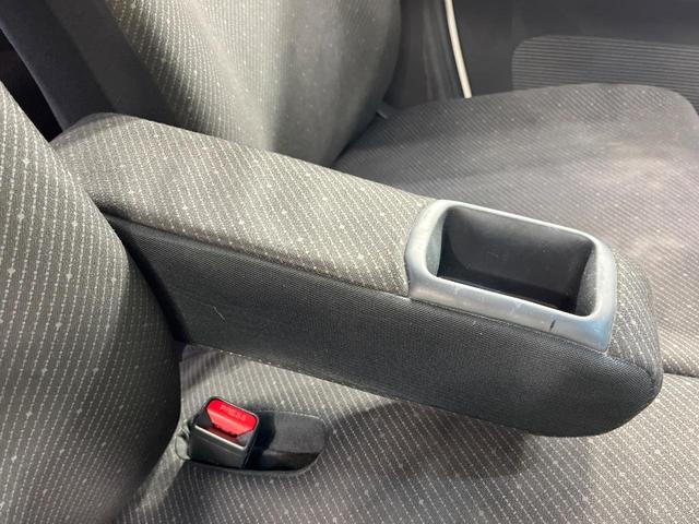 Ｎ－ＢＯＸ Ｇ　ＳＳパッケージ　禁煙車　両側電動ドア　純正ＳＤナビ　バックカメラ　衝突被害軽減システム　スマートキー　純正１４インチアルミホイール　オートエアコン　Ｂｌｕｅｔｏｏｔｈ　ＣＤ　ＤＶＤ再生　地デジ　電動格納ミラー（24枚目）