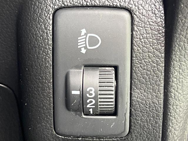 Ｎ－ＢＯＸ Ｇ　ＳＳパッケージ　禁煙車　両側電動ドア　純正ＳＤナビ　バックカメラ　衝突被害軽減システム　スマートキー　純正１４インチアルミホイール　オートエアコン　Ｂｌｕｅｔｏｏｔｈ　ＣＤ　ＤＶＤ再生　地デジ　電動格納ミラー（26枚目）