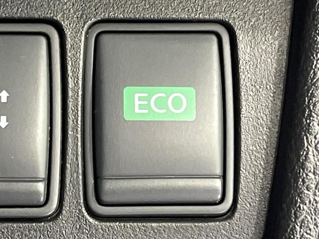 セレナ ハイウェイスターS-HVアドバンスドセーフティパック 禁煙車 両側電動ドア 純正9型SDナビ 12型後席モニター 全周囲カメラ 衝突被害軽減システム コーナーセンサー スマートキー ETC クルコン 純正16インチアルミ 車線逸脱警報 オートエアコン(26枚目)