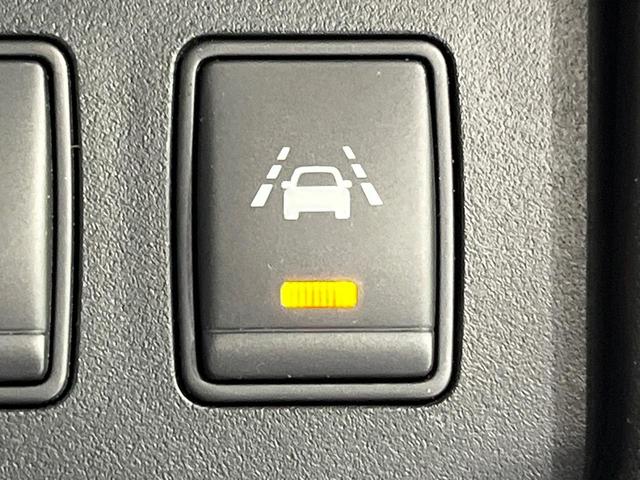 セレナ ハイウェイスターS-HVアドバンスドセーフティパック 禁煙車 両側電動ドア 純正9型SDナビ 12型後席モニター 全周囲カメラ 衝突被害軽減システム コーナーセンサー スマートキー ETC クルコン 純正16インチアルミ 車線逸脱警報 オートエアコン(28枚目)