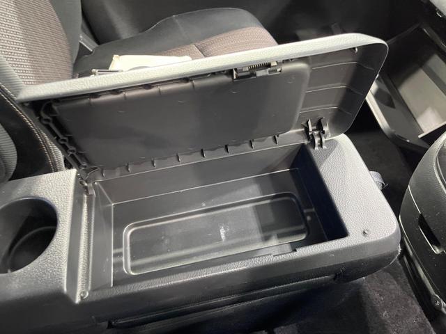 セレナ ハイウェイスターS-HVアドバンスドセーフティパック 禁煙車 両側電動ドア 純正9型SDナビ 12型後席モニター 全周囲カメラ 衝突被害軽減システム コーナーセンサー スマートキー ETC クルコン 純正16インチアルミ 車線逸脱警報 オートエアコン(46枚目)