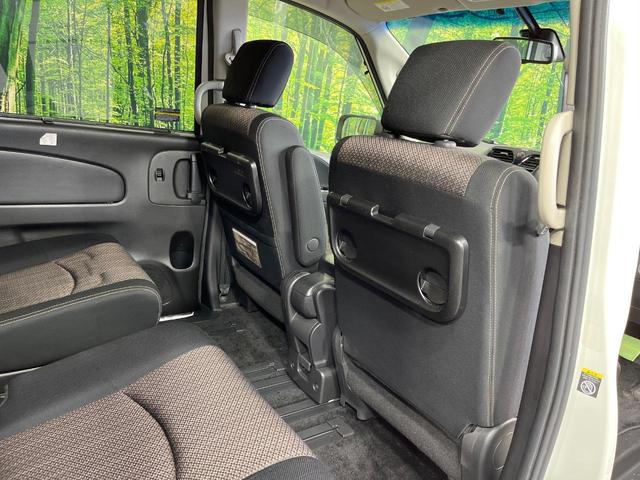 セレナ ハイウェイスターS-HVアドバンスドセーフティパック 禁煙車 両側電動ドア 純正9型SDナビ 12型後席モニター 全周囲カメラ 衝突被害軽減システム コーナーセンサー スマートキー ETC クルコン 純正16インチアルミ 車線逸脱警報 オートエアコン(66枚目)