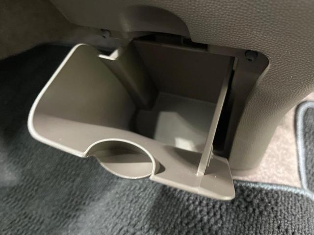 アルトラパンショコラ G 禁煙車 スマートキー HIDヘッドライト 純正14インチアルミホイール オートライト CD再生 AM FM再生 プッシュスタート 電動格納ミラー アイドリングストップ ドアバイザー(27枚目)