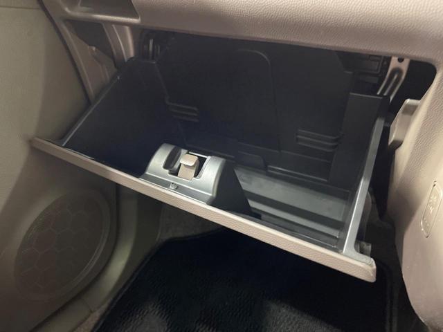 アルトラパンショコラ G 禁煙車 スマートキー HIDヘッドライト 純正14インチアルミホイール オートライト CD再生 AM FM再生 プッシュスタート 電動格納ミラー アイドリングストップ ドアバイザー(29枚目)