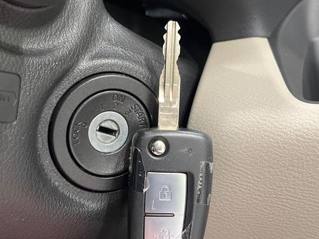 ルークス Ｓ　禁煙車　ＳＤナビ　バックカメラ　衝突被害軽減システム　コーナーセンサー　ビルトインＥＴＣ　オートライト　Ｂｌｕｅｔｏｏｔｈ　ＣＤ　ＤＶＤ再生　地デジ　キーレスシステム　エアコン　バニティーミラー（7枚目）