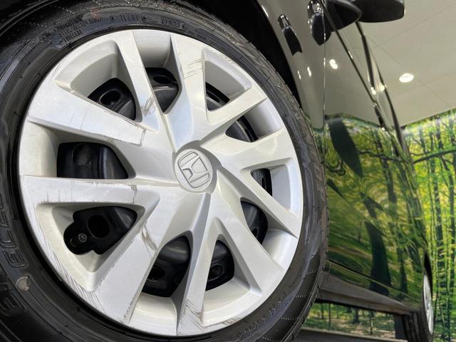 Ｎ－ＢＯＸ ベースグレード　禁煙車　電動スライドドア　純正８型ナビ　バックカメラ　衝突被害軽減システム　レーダークルーズ　コーナーセンサー　スマートキー　ＬＥＤヘッドライト　ビルトインＥＴＣ　車線逸脱警報　オートライト（13枚目）