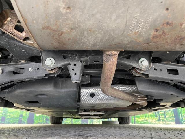 プリウス ＳセーフティプラスＩＩ　禁煙車　純正ＳＤナビ　全周囲カメラ　衝突被害軽減システム　レーダークルーズ　ドラレコ　コーナーセンサー　スマートキー　ＬＥＤヘッド　ビルトインＥＴＣ　純正１７インチアルミ　車線逸脱警報　オートライト（19枚目）