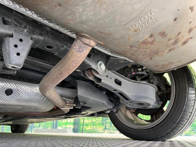 プリウス ＳセーフティプラスＩＩ　禁煙車　純正ＳＤナビ　全周囲カメラ　衝突被害軽減システム　レーダークルーズ　ドラレコ　コーナーセンサー　スマートキー　ＬＥＤヘッド　ビルトインＥＴＣ　純正１７インチアルミ　車線逸脱警報　オートライト（20枚目）