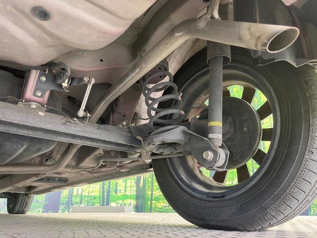 �y���������C���`�A���~�z�C�[���z�O�ςɃ}�b�`���������A���~�z�C�[���𑕒����Ă���܂��B�e��ЊO�A���~�z�C�[����A�X�^�b�h���X�^�C�����戵�����Ă���܂��B���񂲑��k����������