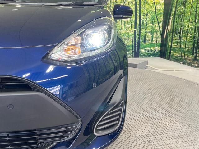 アクア Ｓスタイルブラック　禁煙車　純正９型ＳＤナビ　バックカメラ　衝突被害軽減システム　ドラレコ　コーナーセンサー　スマートキー　ＬＥＤヘッド　ビルトインＥＴＣ　オートハイビーム　車線逸脱警報　オートライト　オートエアコン（12枚目）