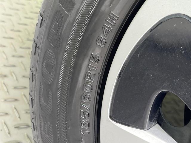 アクア Ｓスタイルブラック　禁煙車　純正９型ＳＤナビ　バックカメラ　衝突被害軽減システム　ドラレコ　コーナーセンサー　スマートキー　ＬＥＤヘッド　ビルトインＥＴＣ　オートハイビーム　車線逸脱警報　オートライト　オートエアコン（29枚目）