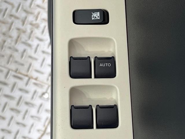 アルト Ｌ　禁煙車　純正ＳＤナビ　シートヒーター　ドライブレコーダー　ＥＴＣ　Ｂｌｕｅｔｏｏｔｈ　ＣＤ　ＤＶＤ再生　フルセグＴＶ　アイドリングストップ　キーレスシステム　横滑り防止機能　ベンチシート（24枚目）