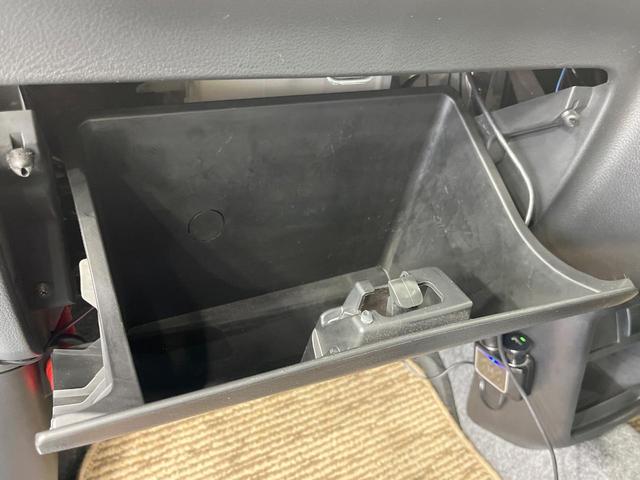 アルト Ｌ　禁煙車　純正ＳＤナビ　シートヒーター　ドライブレコーダー　ＥＴＣ　Ｂｌｕｅｔｏｏｔｈ　ＣＤ　ＤＶＤ再生　フルセグＴＶ　アイドリングストップ　キーレスシステム　横滑り防止機能　ベンチシート（34枚目）