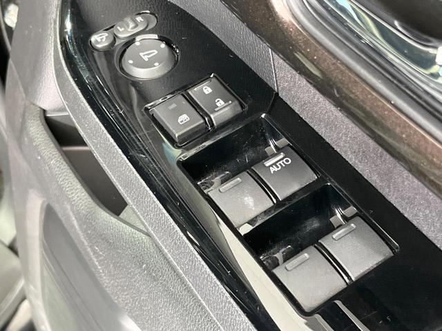 Ｎ－ＢＯＸカスタム Ｇ・ＥＸターボホンダセンシング　禁煙車　両側電動ドア　ＳＤナビ　バックカメラ　衝突被害軽減システム　合皮コンビシート　ドラレコ　コーナーセンサー　スマートキー　ＬＥＤヘッド　ビルトインＥＴＣ　純正１５インチアルミ　車線逸脱警報（22枚目）