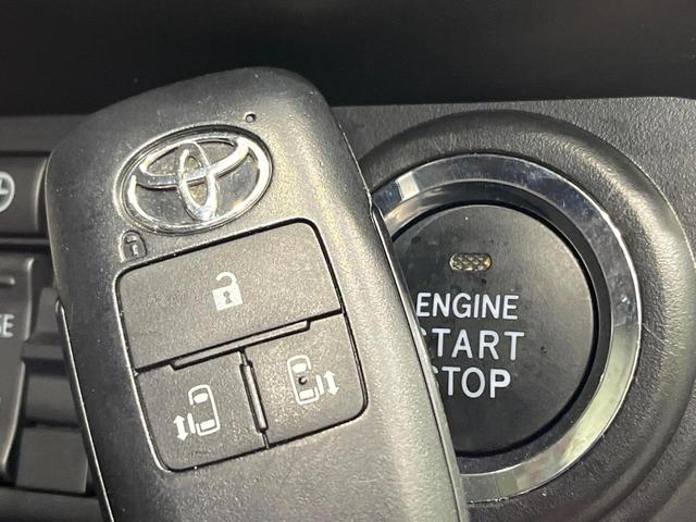 ルーミー カスタムＧ　禁煙車　両側電動ドア　純正９型ＤＡ　バックカメラ　衝突被害軽減システム　レーダークルーズ　ドラレコ　コーナーセンサー　スマートキー　ＬＥＤヘッド　ＥＴＣ　純正１４インチアルミ　オートライト（28枚目）