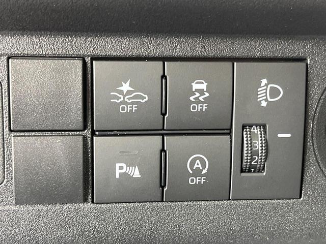 ハイゼットトラック スタンダード　禁煙車　衝突被害軽減システム　コーナーセンサー　スマートキー　車線逸脱警報　オートライト　オートエアコン　パワーウィンドウ　電動格納ミラー　横滑り防止機能　アイドリングストップ　ドアバイザー（35枚目）