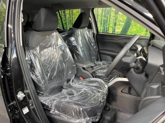 ライズ Ｘ　登録済未使用車　スマートキー　衝突被害軽減システム　コーナーセンサー　ＬＥＤヘッドライト　オートハイビーム　車線逸脱警報　横滑り防止機能　アイドリングストップ　電動格納ミラー　先行車発進お知らせ機能（8枚目）