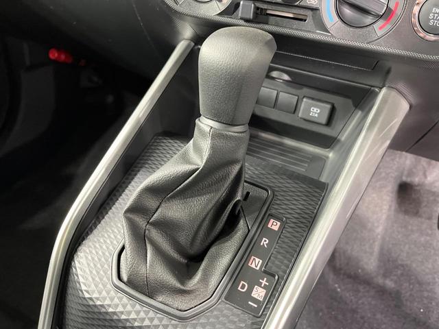 ライズ Ｘ　登録済未使用車　スマートキー　衝突被害軽減システム　コーナーセンサー　ＬＥＤヘッドライト　オートハイビーム　車線逸脱警報　横滑り防止機能　アイドリングストップ　電動格納ミラー　先行車発進お知らせ機能（30枚目）