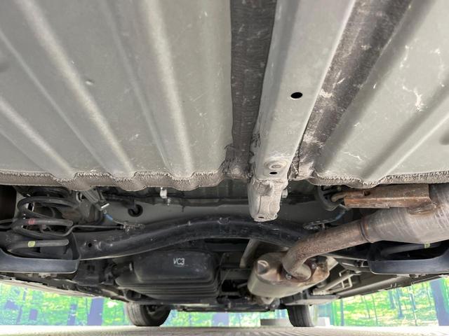 ヴォクシー Ｓ－Ｚ　禁煙車　両側電動ドア　純正１０型ＤＡ　１４型後席モニター　全周囲カメラ　ドラレコ　ＥＴＣ２．０　衝突被害軽減システム　レーダークルーズ　デジタルインナーミラー　電動リアゲート　リアオートエアコン（20枚目）