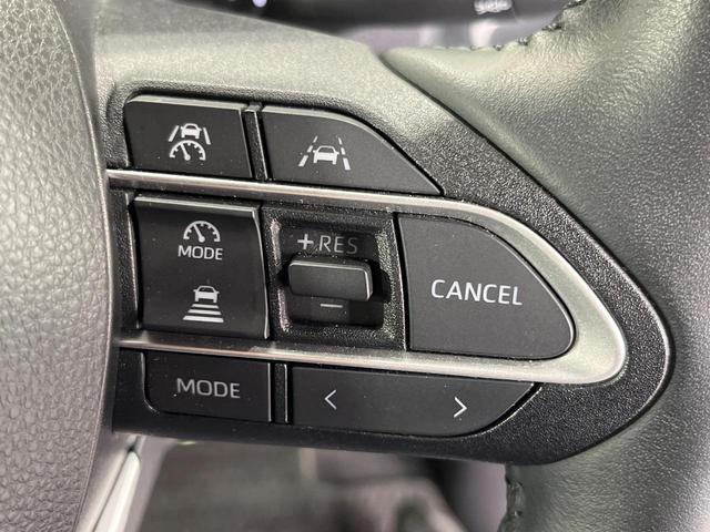 ヴォクシー Ｓ－Ｚ　禁煙車　両側電動ドア　純正１０型ＤＡ　１４型後席モニター　全周囲カメラ　ドラレコ　ＥＴＣ２．０　衝突被害軽減システム　レーダークルーズ　デジタルインナーミラー　電動リアゲート　リアオートエアコン（22枚目）