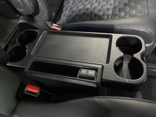 ヴォクシー Ｓ－Ｚ　禁煙車　両側電動ドア　純正１０型ＤＡ　１４型後席モニター　全周囲カメラ　ドラレコ　ＥＴＣ２．０　衝突被害軽減システム　レーダークルーズ　デジタルインナーミラー　電動リアゲート　リアオートエアコン（55枚目）