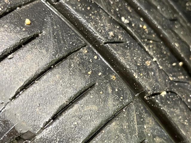 ヴォクシー Ｓ－Ｚ　禁煙車　両側電動ドア　純正１０型ＤＡ　１４型後席モニター　全周囲カメラ　ドラレコ　ＥＴＣ２．０　衝突被害軽減システム　レーダークルーズ　デジタルインナーミラー　電動リアゲート　リアオートエアコン（65枚目）