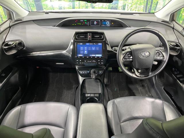 プリウス Ａツーリングセレクション　禁煙車　モデリスタフルエアロ　純正９型ナビ　全周囲カメラ　衝突被害軽減システム　ＥＴＣ２．０　Ｂｌｕｅｔｏｏｔｈ　レーダークルーズ　パワーシート　コーナーセンサー　シートヒーター　合皮レザーシート（2枚目）