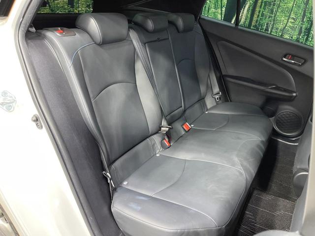 プリウス Ａツーリングセレクション　禁煙車　モデリスタフルエアロ　純正９型ナビ　全周囲カメラ　衝突被害軽減システム　ＥＴＣ２．０　Ｂｌｕｅｔｏｏｔｈ　レーダークルーズ　パワーシート　コーナーセンサー　シートヒーター　合皮レザーシート（9枚目）
