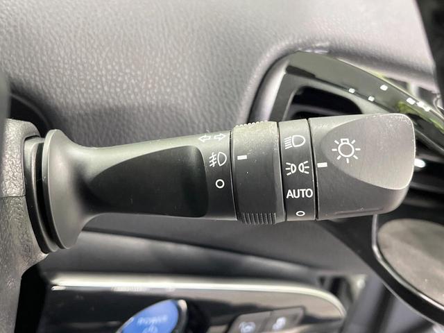 プリウス Ａツーリングセレクション　禁煙車　モデリスタフルエアロ　純正９型ナビ　全周囲カメラ　衝突被害軽減システム　ＥＴＣ２．０　Ｂｌｕｅｔｏｏｔｈ　レーダークルーズ　パワーシート　コーナーセンサー　シートヒーター　合皮レザーシート（33枚目）