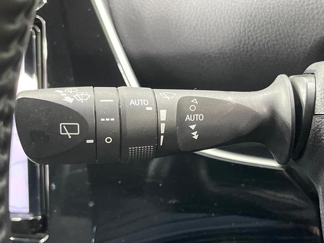 プリウス Ａツーリングセレクション　禁煙車　モデリスタフルエアロ　純正９型ナビ　全周囲カメラ　衝突被害軽減システム　ＥＴＣ２．０　Ｂｌｕｅｔｏｏｔｈ　レーダークルーズ　パワーシート　コーナーセンサー　シートヒーター　合皮レザーシート（34枚目）