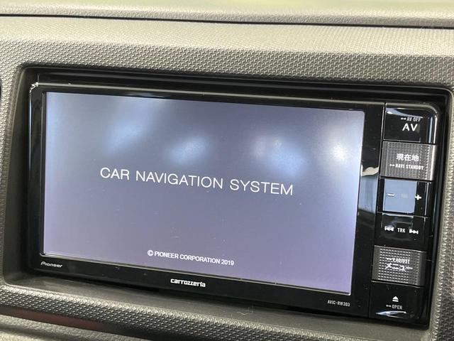 �y�i�r�Q�[�V�����z�g���₷���i�r�ŖړI�n�܂ł�������ē����Ă���܂��B�e��I�[�f�B�I�Đ��@�\���[�����Ă���A���Ԃ̉^�]������Ɋy�����Ȃ�܂��I�I