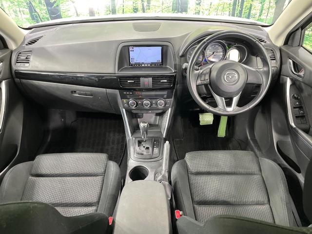 ＣＸ－５ ＸＤ　禁煙車　純正ＳＤナビ　バックカメラ　ドラレコ　スマートキー　ＨＩＤヘッドライト　ビルトインＥＴＣ　純正１７インチアルミホイール　オートライト　デュアルオートエアコン　Ｂｌｕｅｔｏｏｔｈ　ＣＤ再生（2枚目）