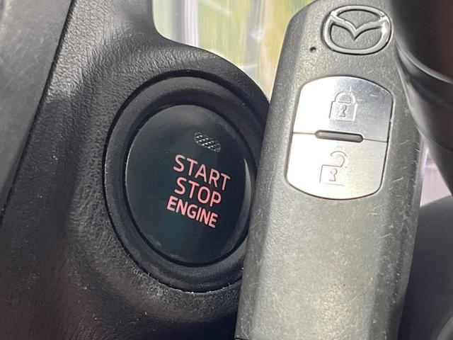 ＣＸ－５ ＸＤ　禁煙車　純正ＳＤナビ　バックカメラ　ドラレコ　スマートキー　ＨＩＤヘッドライト　ビルトインＥＴＣ　純正１７インチアルミホイール　オートライト　デュアルオートエアコン　Ｂｌｕｅｔｏｏｔｈ　ＣＤ再生（7枚目）