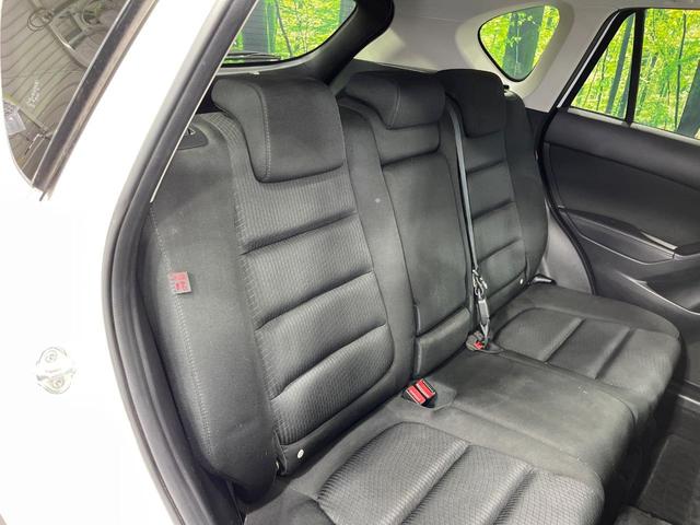 ＣＸ－５ ＸＤ　禁煙車　純正ＳＤナビ　バックカメラ　ドラレコ　スマートキー　ＨＩＤヘッドライト　ビルトインＥＴＣ　純正１７インチアルミホイール　オートライト　デュアルオートエアコン　Ｂｌｕｅｔｏｏｔｈ　ＣＤ再生（9枚目）