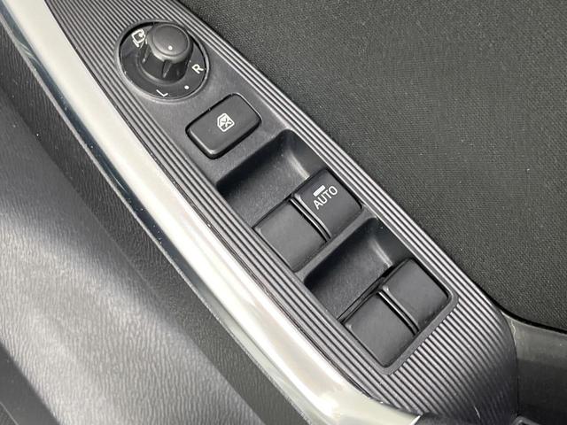 ＣＸ－５ ＸＤ　禁煙車　純正ＳＤナビ　バックカメラ　ドラレコ　スマートキー　ＨＩＤヘッドライト　ビルトインＥＴＣ　純正１７インチアルミホイール　オートライト　デュアルオートエアコン　Ｂｌｕｅｔｏｏｔｈ　ＣＤ再生（21枚目）