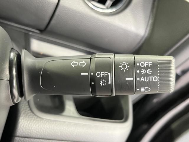 N-BOXカスタム L 禁煙車 両側電動ドア 純正SDナビ バックカメラ 衝突被害軽減システム レーダークルーズ コーナーセンサー シートヒーター スマートキー LEDヘッド ETC 純正14インチアルミ オートハイビーム(32枚目)