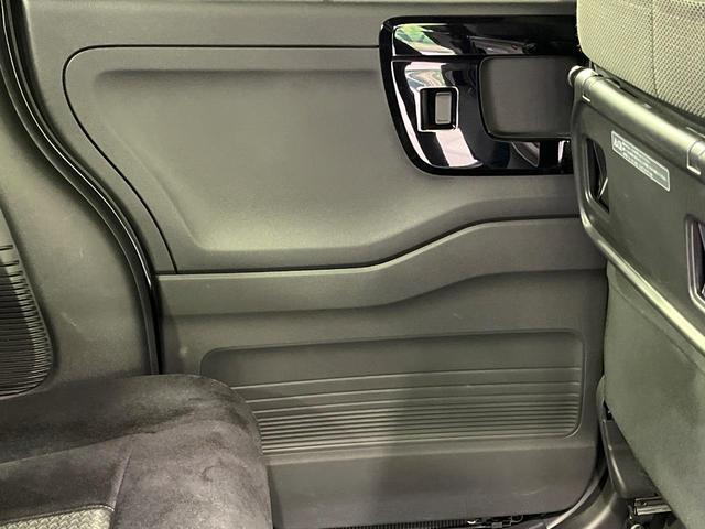 N-BOXカスタム L 禁煙車 両側電動ドア 純正SDナビ バックカメラ 衝突被害軽減システム レーダークルーズ コーナーセンサー シートヒーター スマートキー LEDヘッド ETC 純正14インチアルミ オートハイビーム(45枚目)