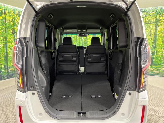 N-BOXカスタム Lターボ 両側電動ドア 純正8型ナビ バックカメラ 衝突被害軽減システム レーダークルーズ 禁煙車 コーナーセンサー スマートキー シートヒーター LEDヘッド ETC 純正15インチアルミ 車線逸脱警報(10枚目)