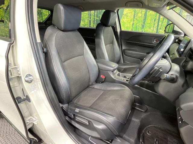 ヴェゼル ｅ：ＨＥＶ　Ｚ　禁煙車　純正９型ナビ　バックカメラ　衝突被害軽減システム　レーダークルーズ　電動リアゲート　ドラレコ　コーナーセンサー　スマートキー　ＬＥＤヘッド　ＥＴＣ２．０　純正１８インチアルミ　オートライト（8枚目）