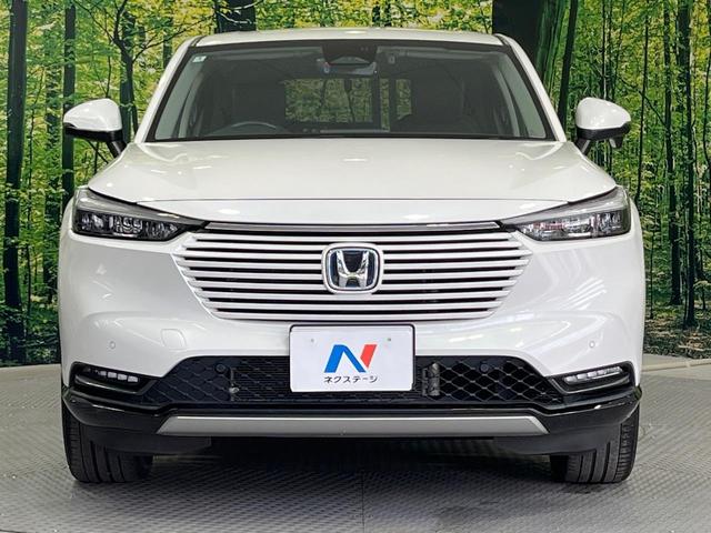 ヴェゼル ｅ：ＨＥＶ　Ｚ　禁煙車　純正９型ナビ　バックカメラ　衝突被害軽減システム　レーダークルーズ　電動リアゲート　ドラレコ　コーナーセンサー　スマートキー　ＬＥＤヘッド　ＥＴＣ２．０　純正１８インチアルミ　オートライト（14枚目）