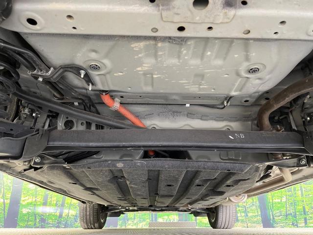 ヴェゼル ｅ：ＨＥＶ　Ｚ　禁煙車　純正９型ナビ　バックカメラ　衝突被害軽減システム　レーダークルーズ　電動リアゲート　ドラレコ　コーナーセンサー　スマートキー　ＬＥＤヘッド　ＥＴＣ２．０　純正１８インチアルミ　オートライト（19枚目）