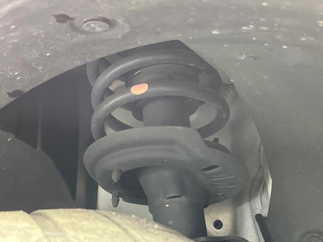 ヴェゼル ｅ：ＨＥＶ　Ｚ　禁煙車　純正９型ナビ　バックカメラ　衝突被害軽減システム　レーダークルーズ　電動リアゲート　ドラレコ　コーナーセンサー　スマートキー　ＬＥＤヘッド　ＥＴＣ２．０　純正１８インチアルミ　オートライト（20枚目）