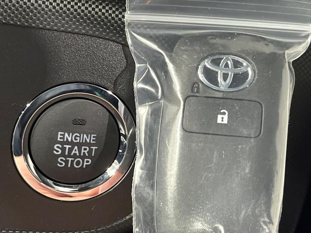 �y�X�}�[�g�L�[�z�J�o����|�P�b�g�ɓ��ꂽ�܂܂ł��h�A�̎{���E�������\�ȃX�}�[�g�L�[�𑕔��B�G���W���̃I���E�I�t�����J�M�����o���K�v����������Ƃ��Ă��֗��ł���